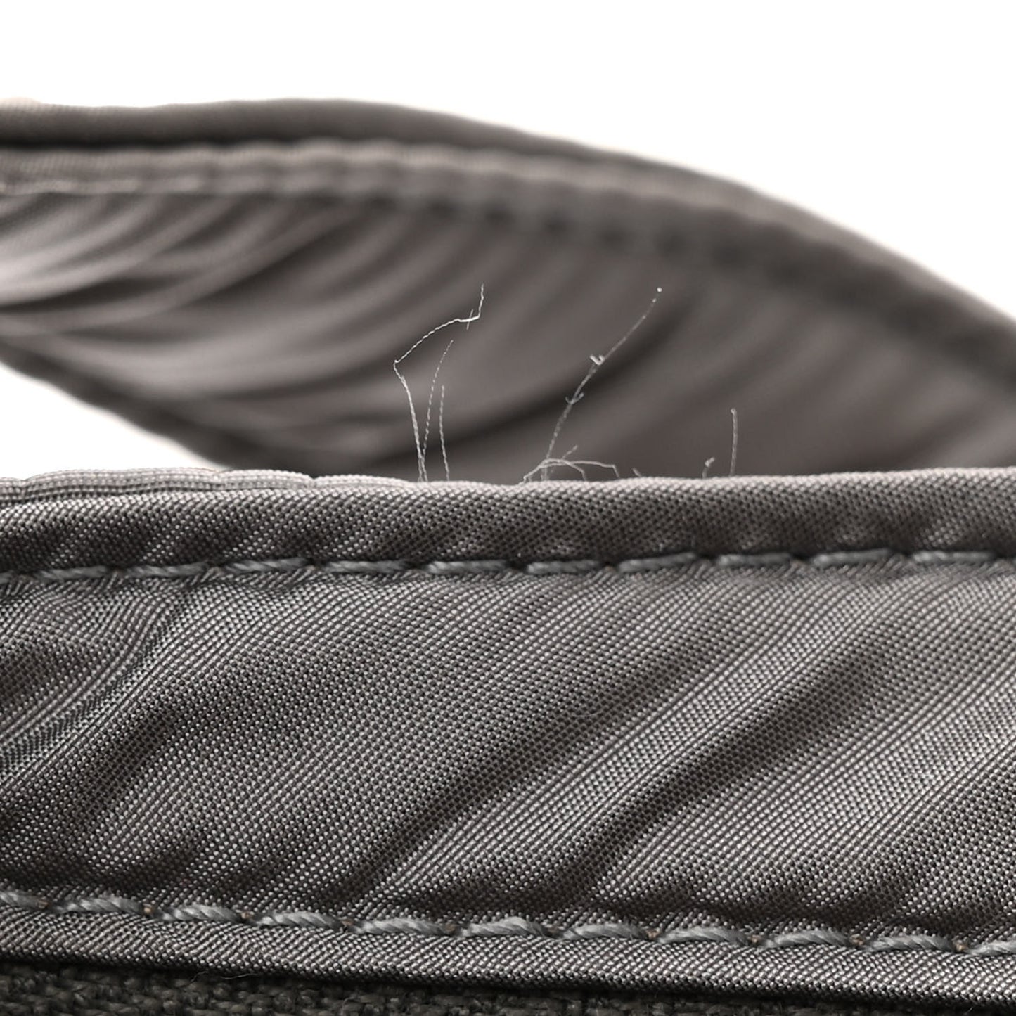 Econyl Nylon Le 5 A 7 Hobo Grey