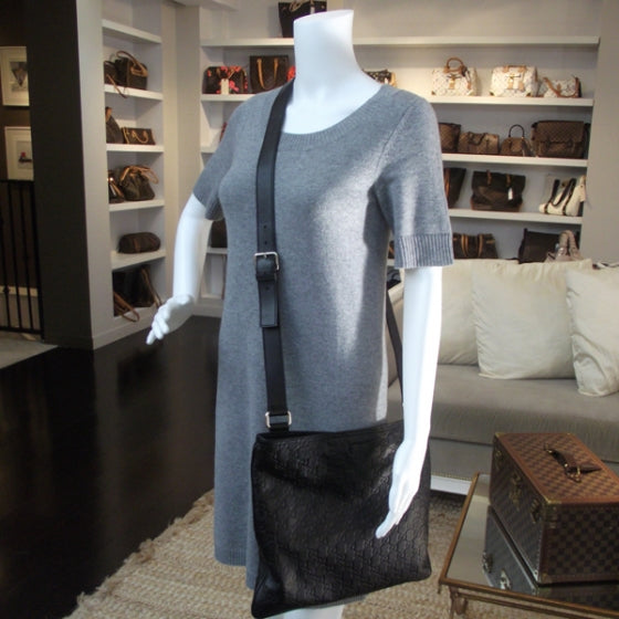 Gucci Guccissima Flat Messenger Bag Black 2 of 11