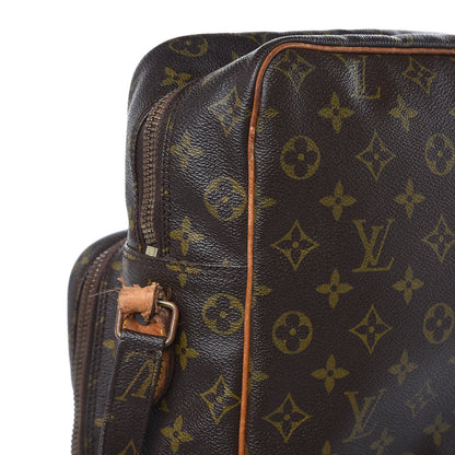 Louis Vuitton Monogram Amazone GM 11 of 16