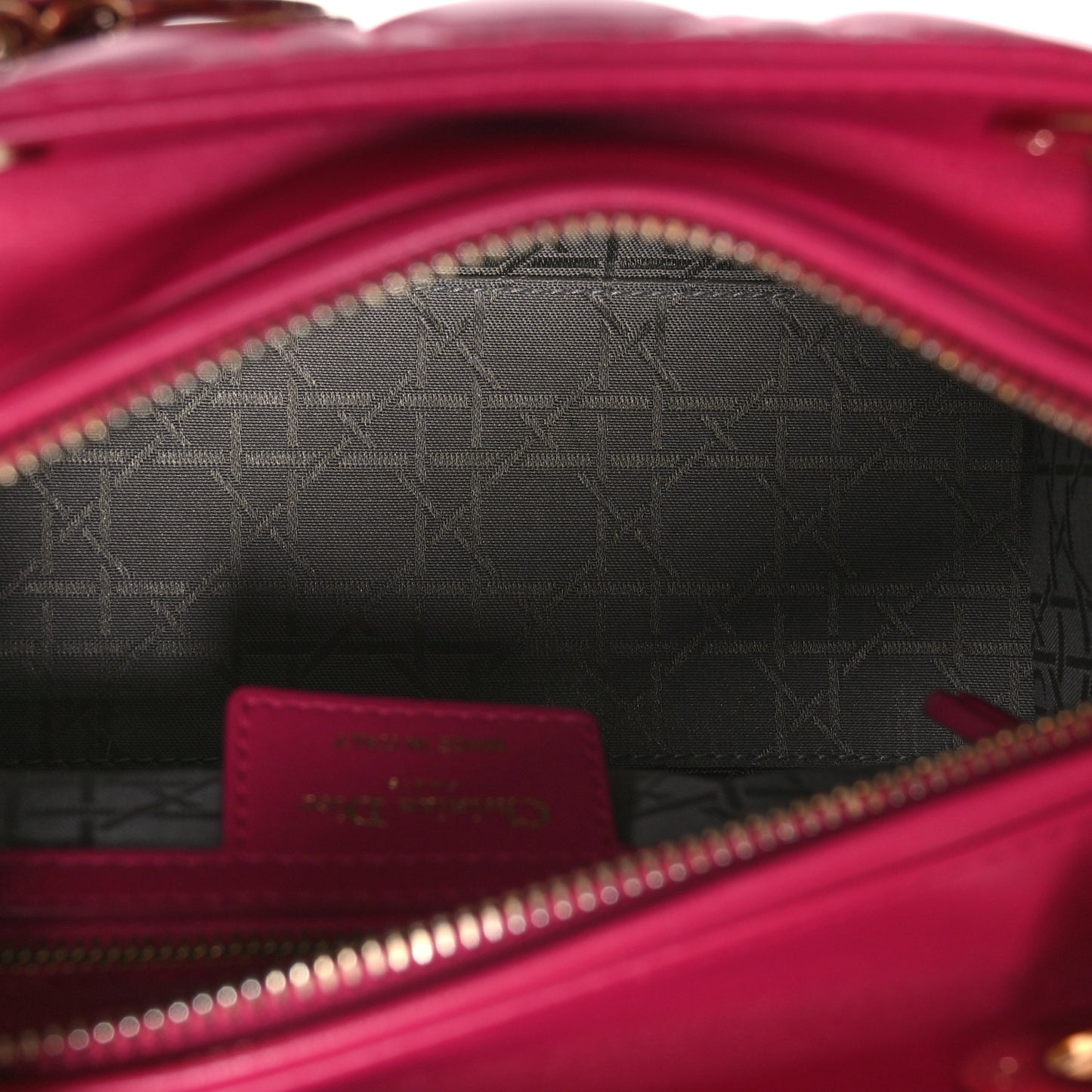 Lambskin Cannage Medium Lady Dior Fuchsia