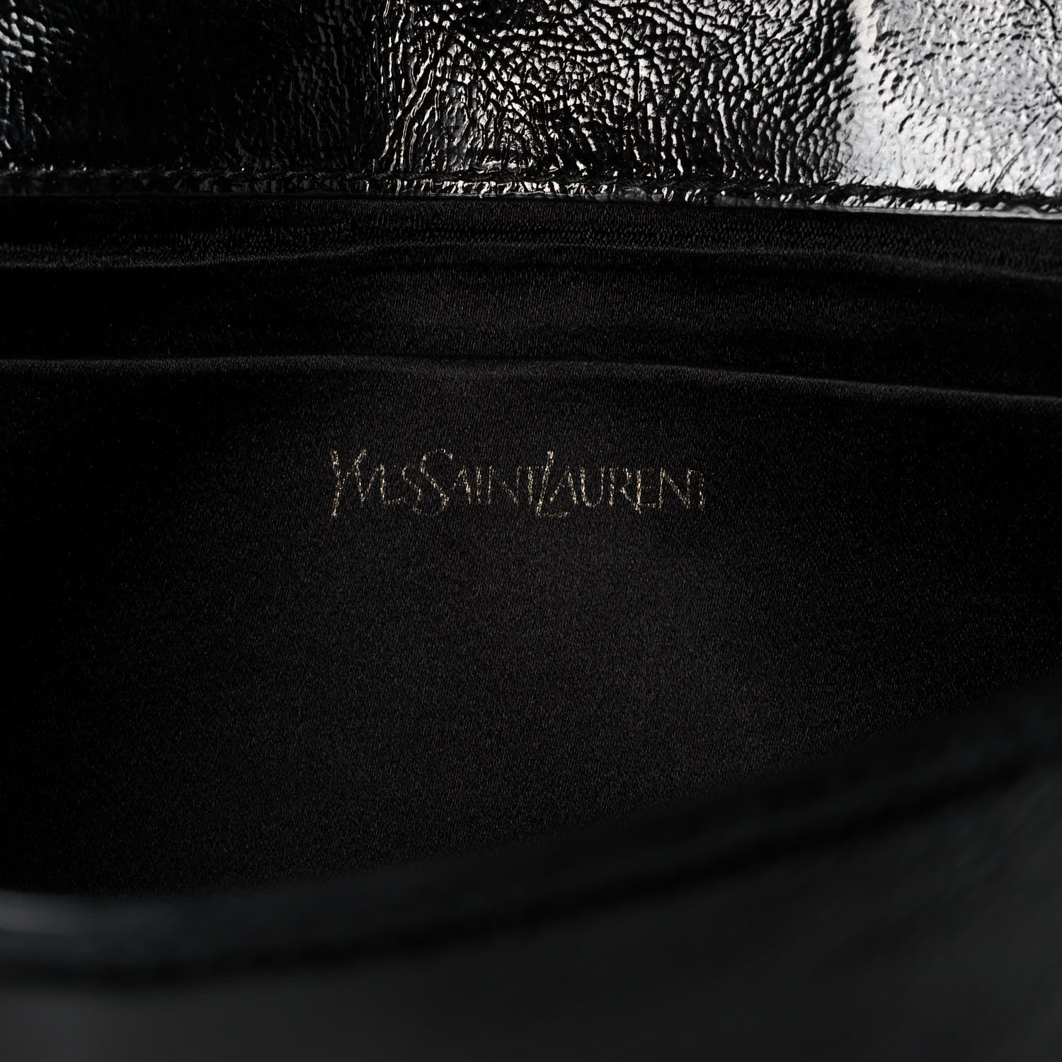 Saint Laurent Textured Patent Monogram Large Belle De Jour Clutch Black 9 of 11