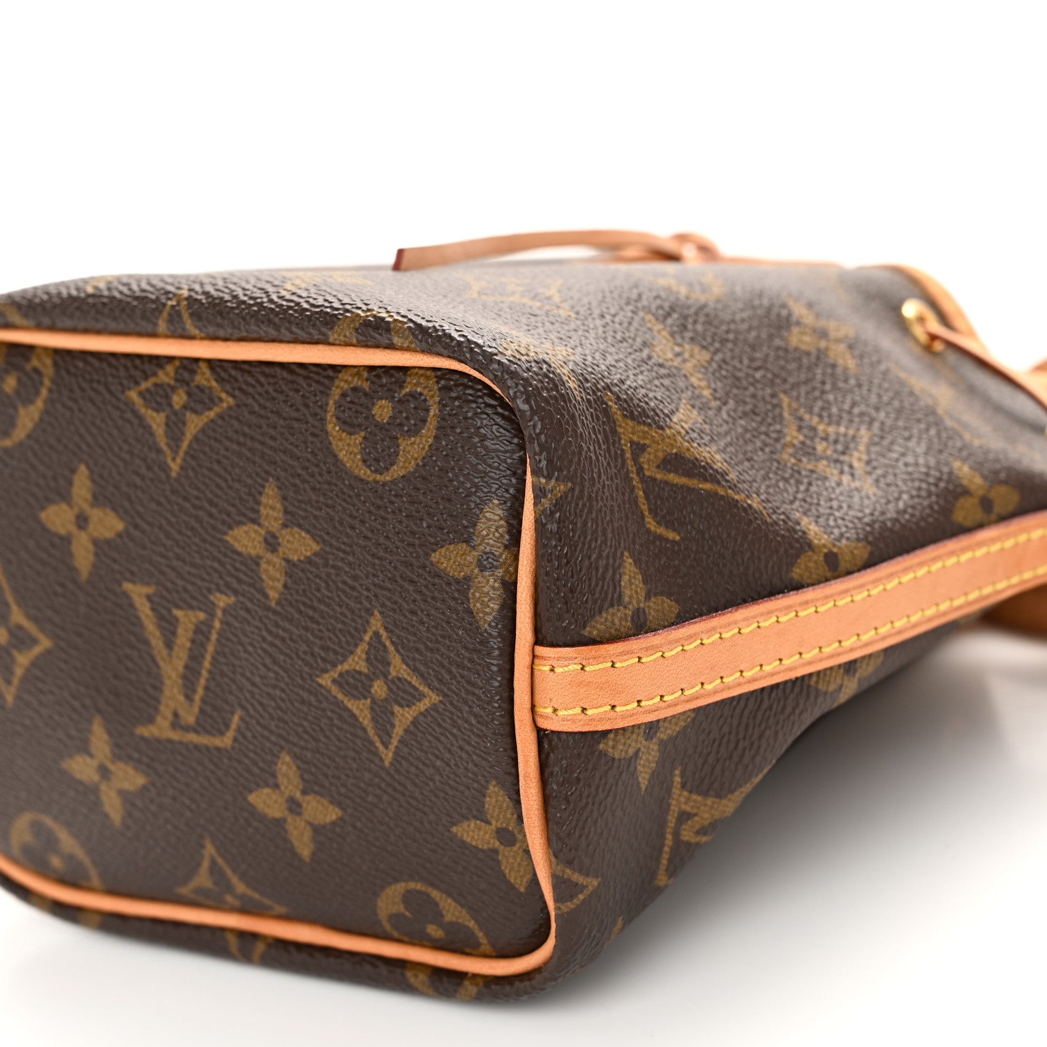 Louis Vuitton Monogram Nano Noe 10 of 10