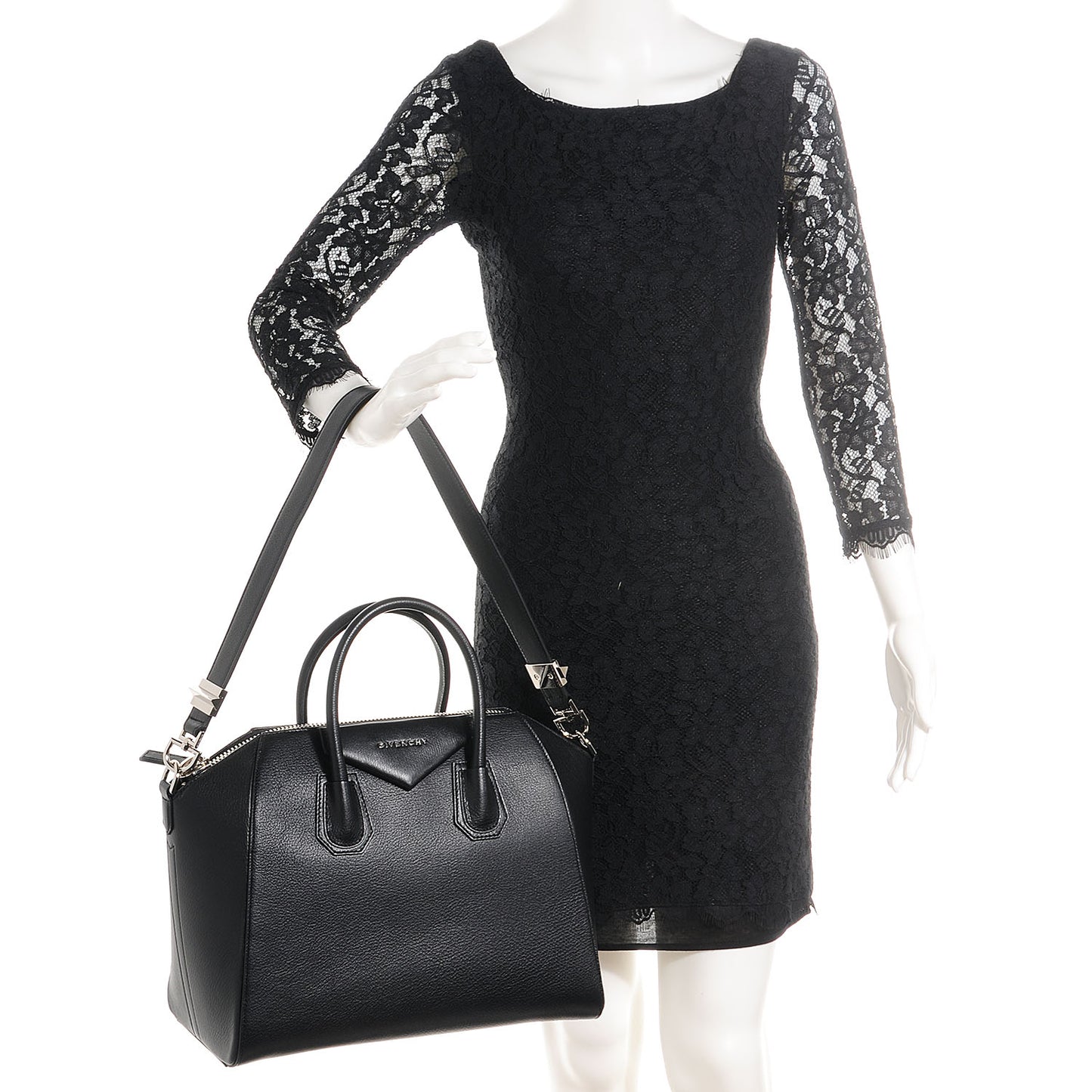 Sugar Goatskin Medium Antigona Black