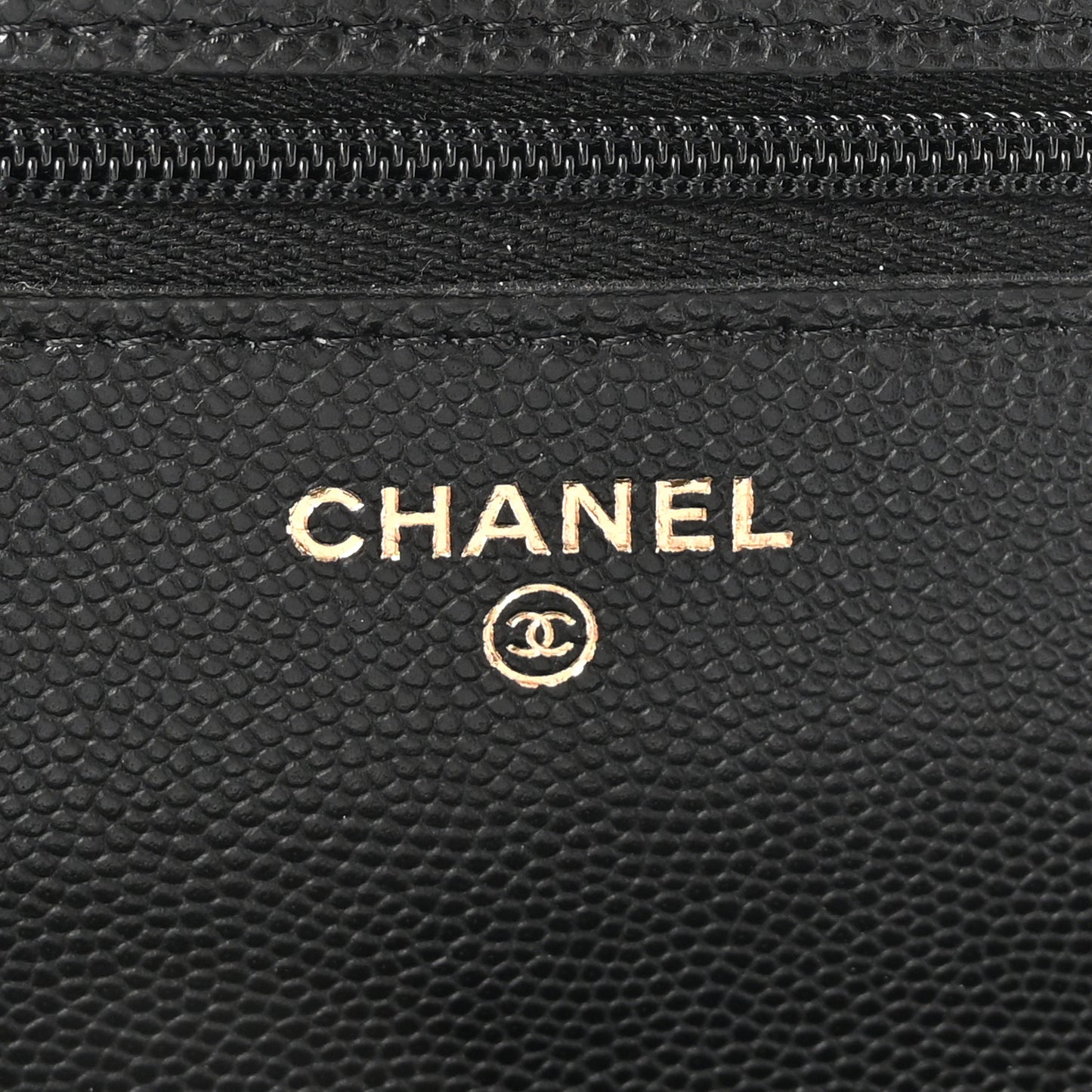 Caviar Quilted Medallion Wallet on Chain WOC Black
