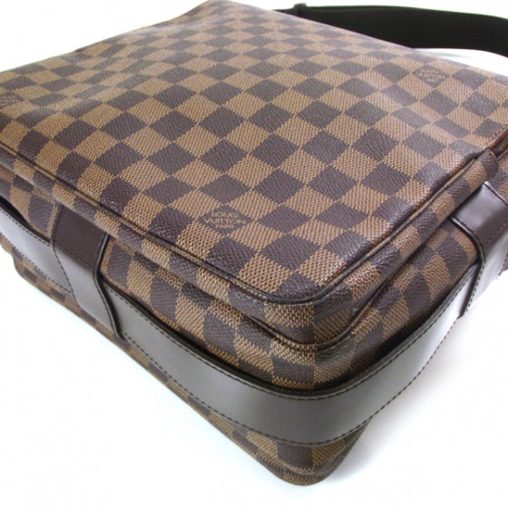 Louis Vuitton Damier Naviglio Messenger Bag 5 of 9