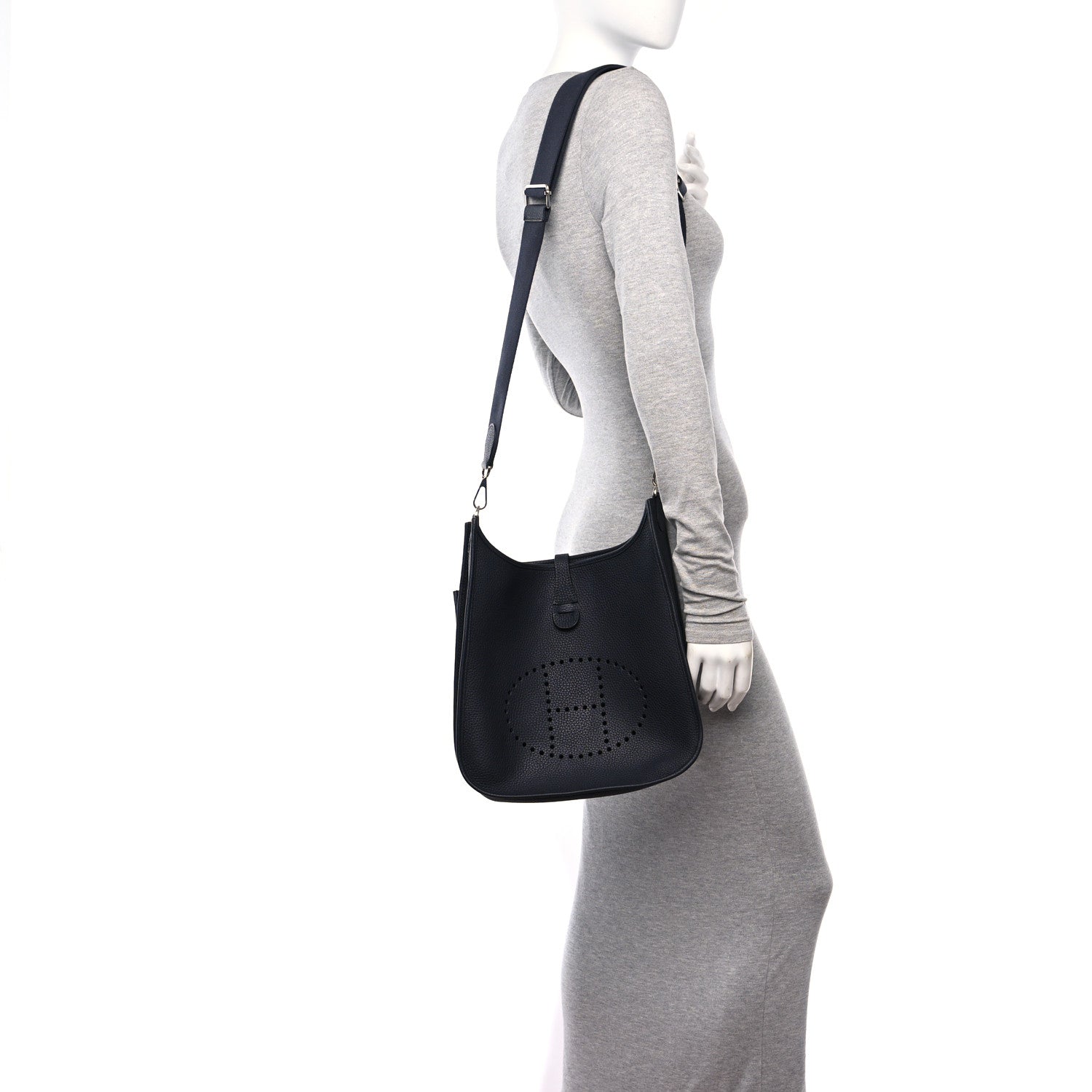 Hermes Taurillon Clemence Evelyne III PM Caban 2 of 11