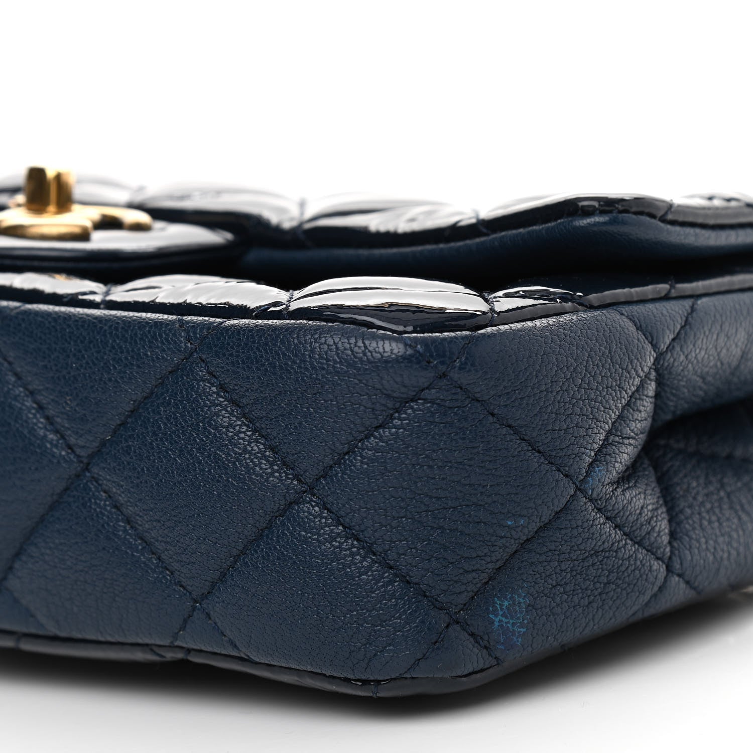 Chanel Patent Goatskin Quilted Medium CC Eyelet Flap Blue 10 of 12