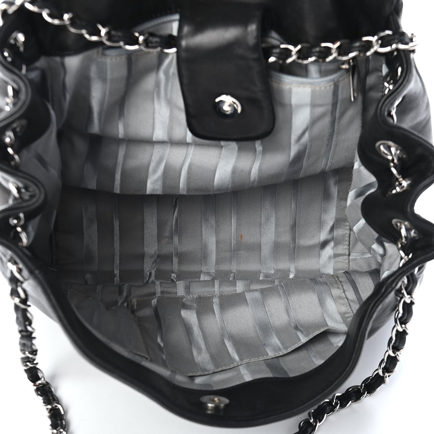 Lambskin CC Disc Accordion Flap Black