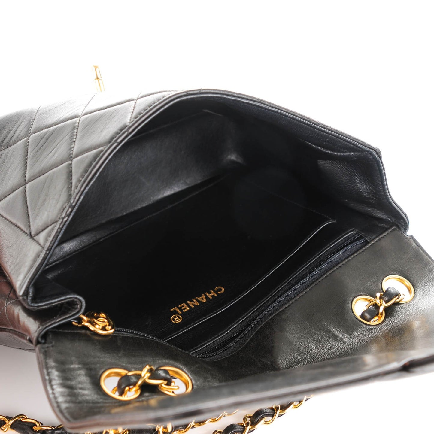 Lambskin Quilted Medium Single Flap Black
