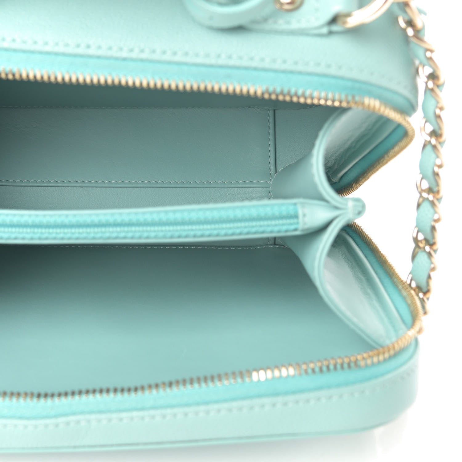 Chanel Caviar Quilted Medium CC Filigree Vanity Case Light Blue 5 of 10