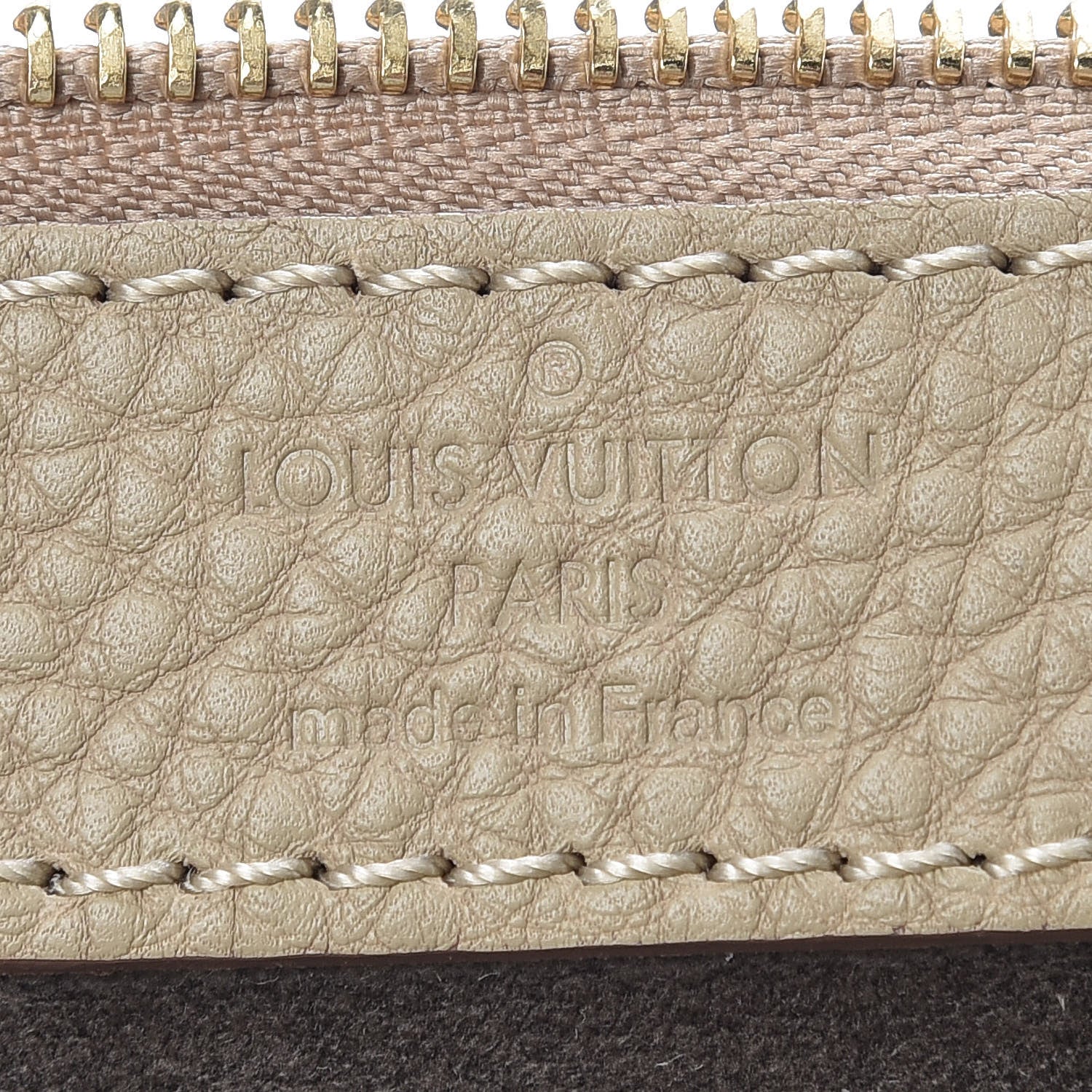 Louis Vuitton Mahina L Biscuit 8 of 8