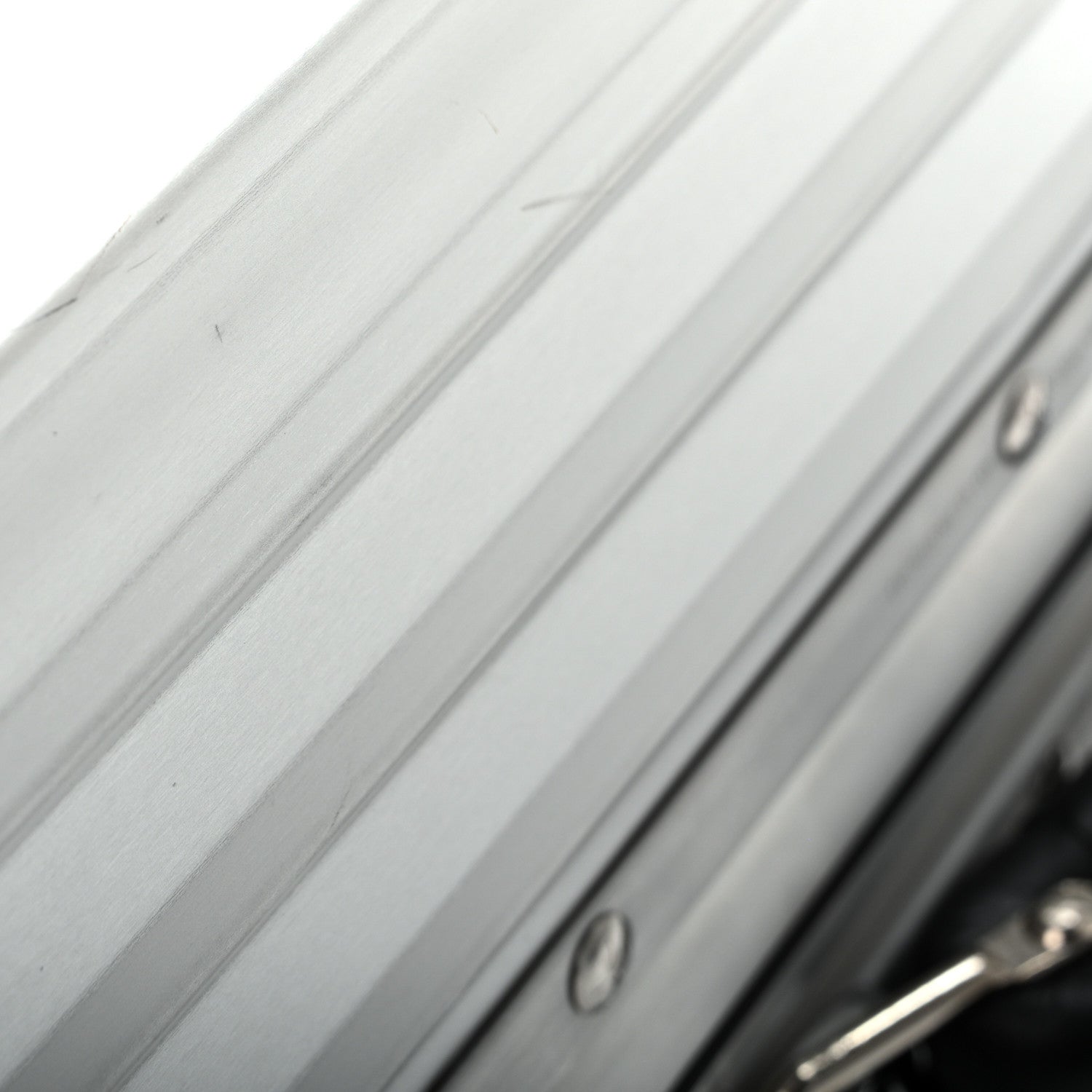 Rimowa Aluminum Classic Flight Cabin Silver 13 of 15