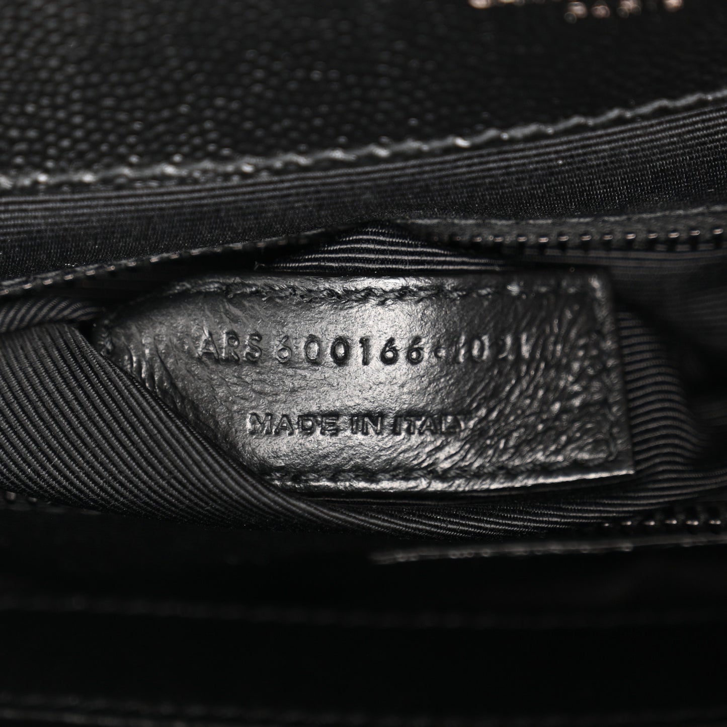 Grain De Poudre Textured Mixed Matelasse Large Triquilt Monogram Monochrome Satchel Black