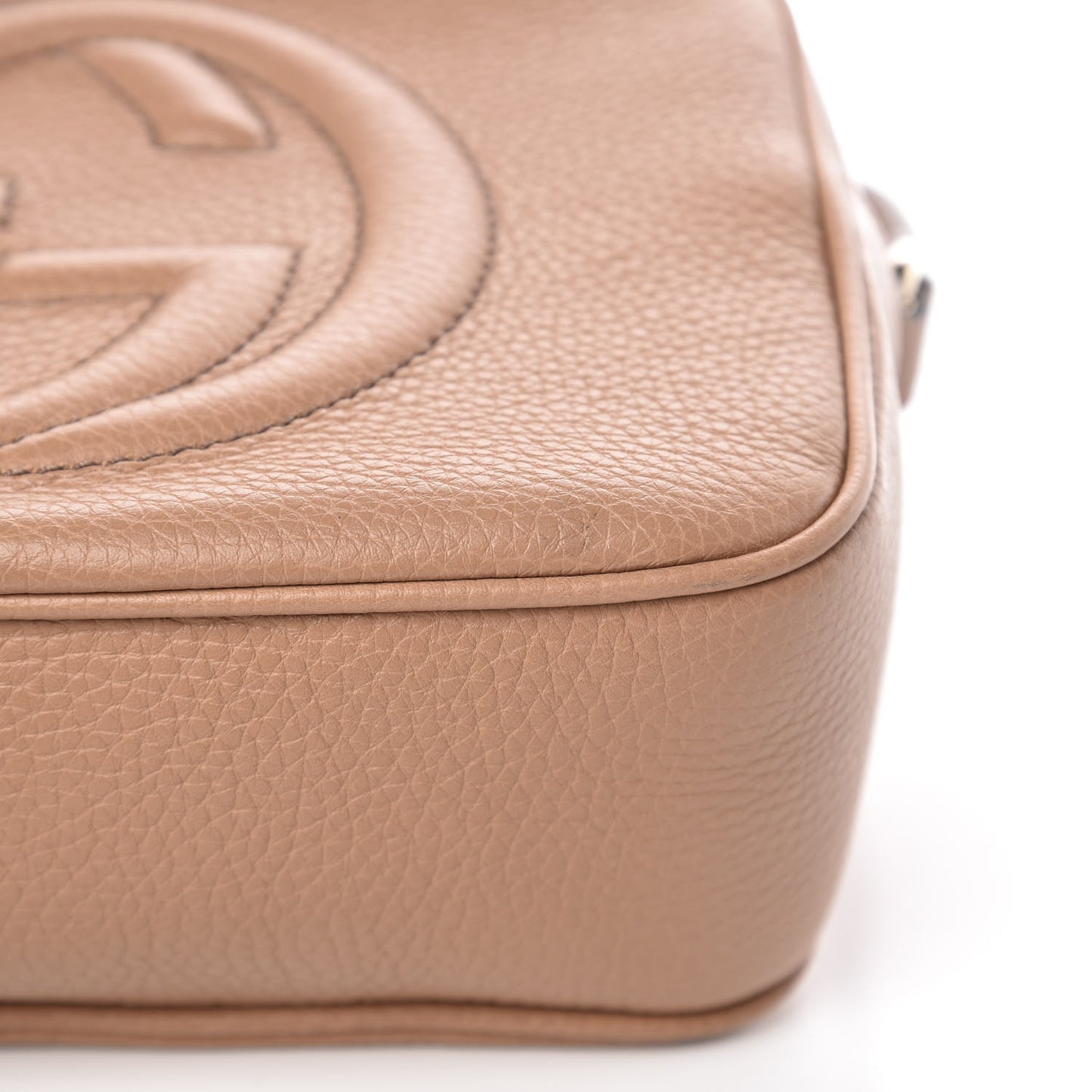 Pebbled Calfskin Small Soho Disco Bag Camelia