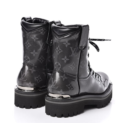 Louis Vuitton Monogram Eclipse Glaze Mens Outland Ankle Boots 5 4 of 8