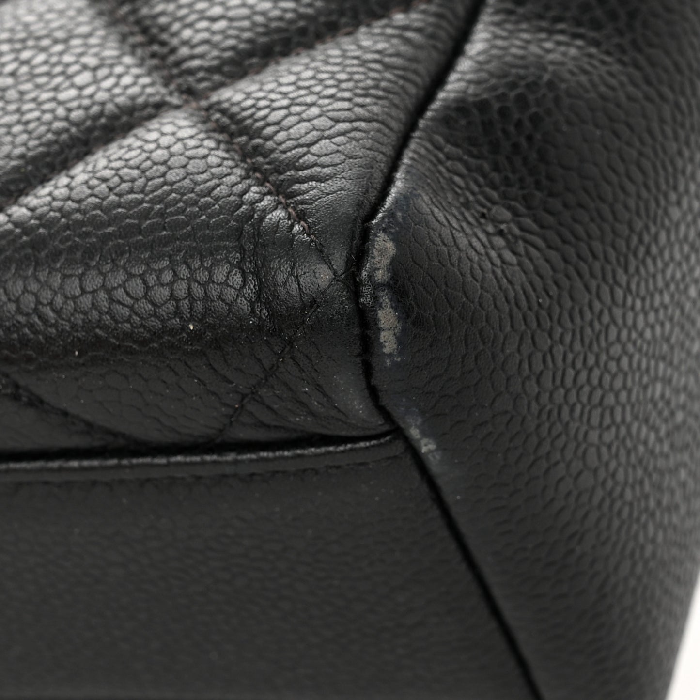 Caviar Quilted Medium Single Flap Black