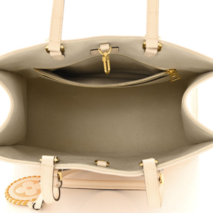 Louis Vuitton Empreinte Monogram Giant By The Pool Onthego MM Cream Saffron 5 of 9