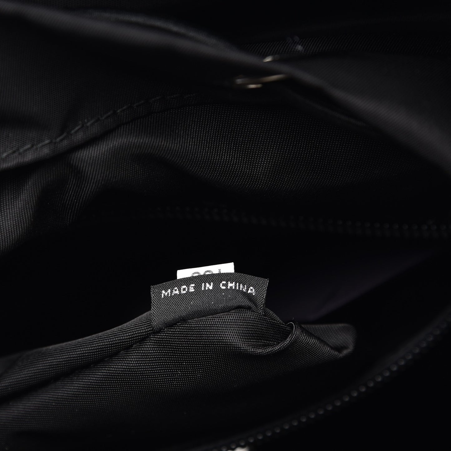 Tessuto Nylon Impunturato Double Buckle Backpack Baltico Black