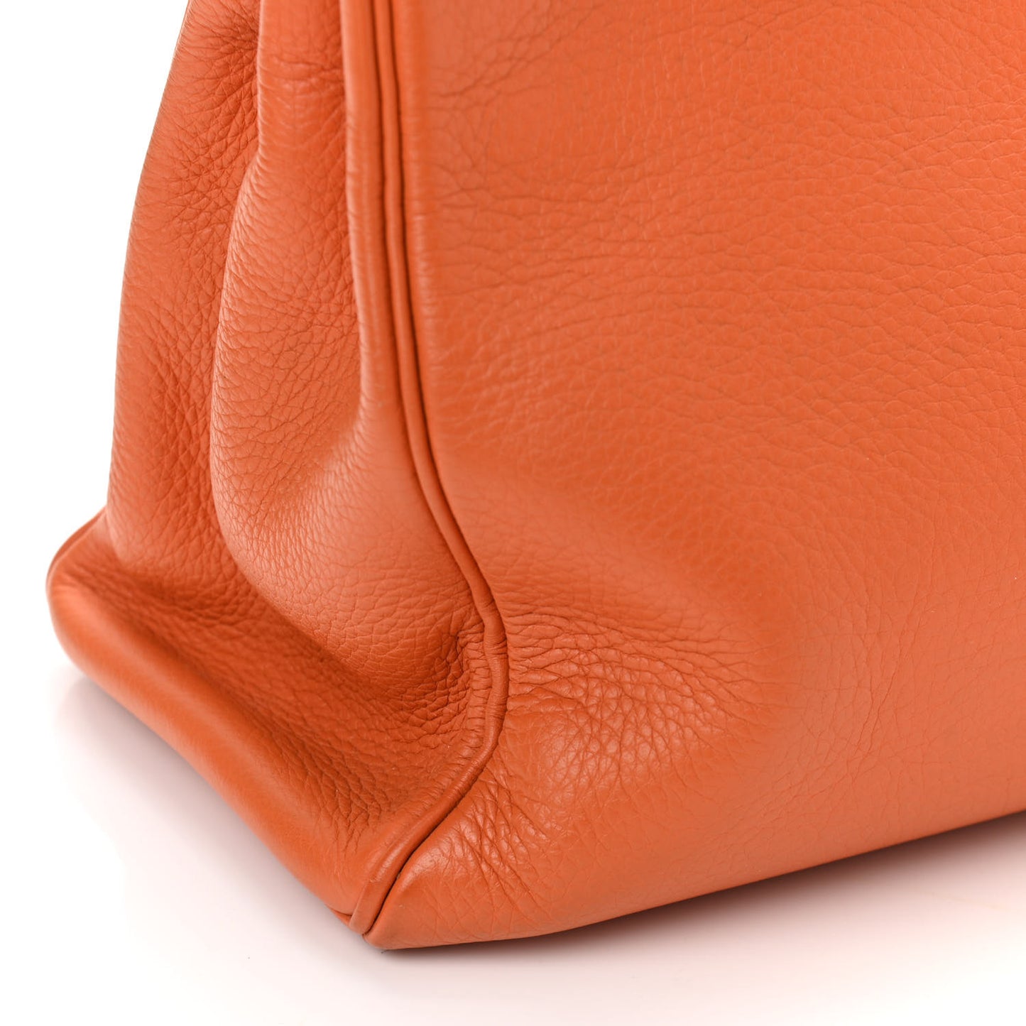 Togo Kelly Retourne 35 Orange