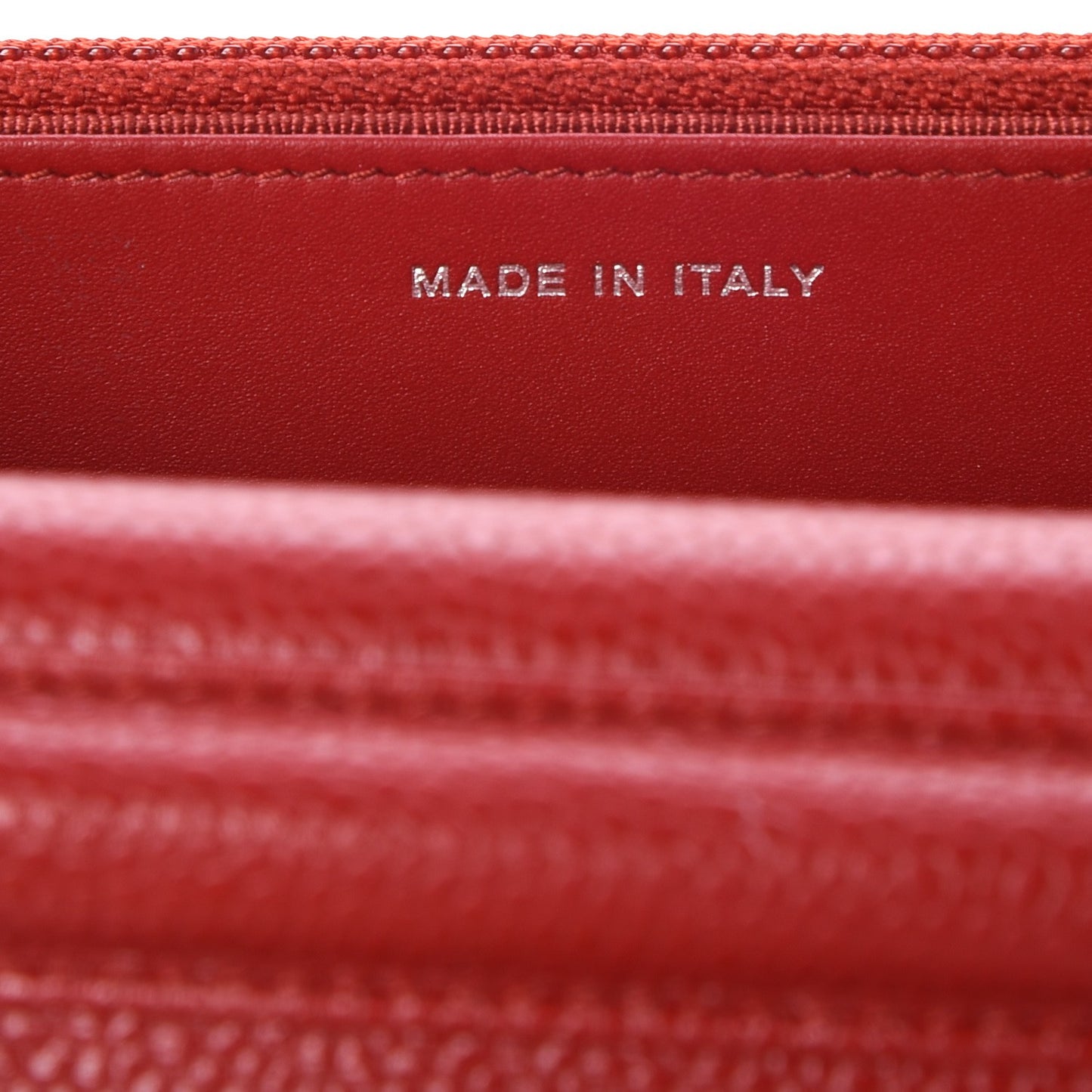 Caviar Quilted Wallet on Chain WOC Red
