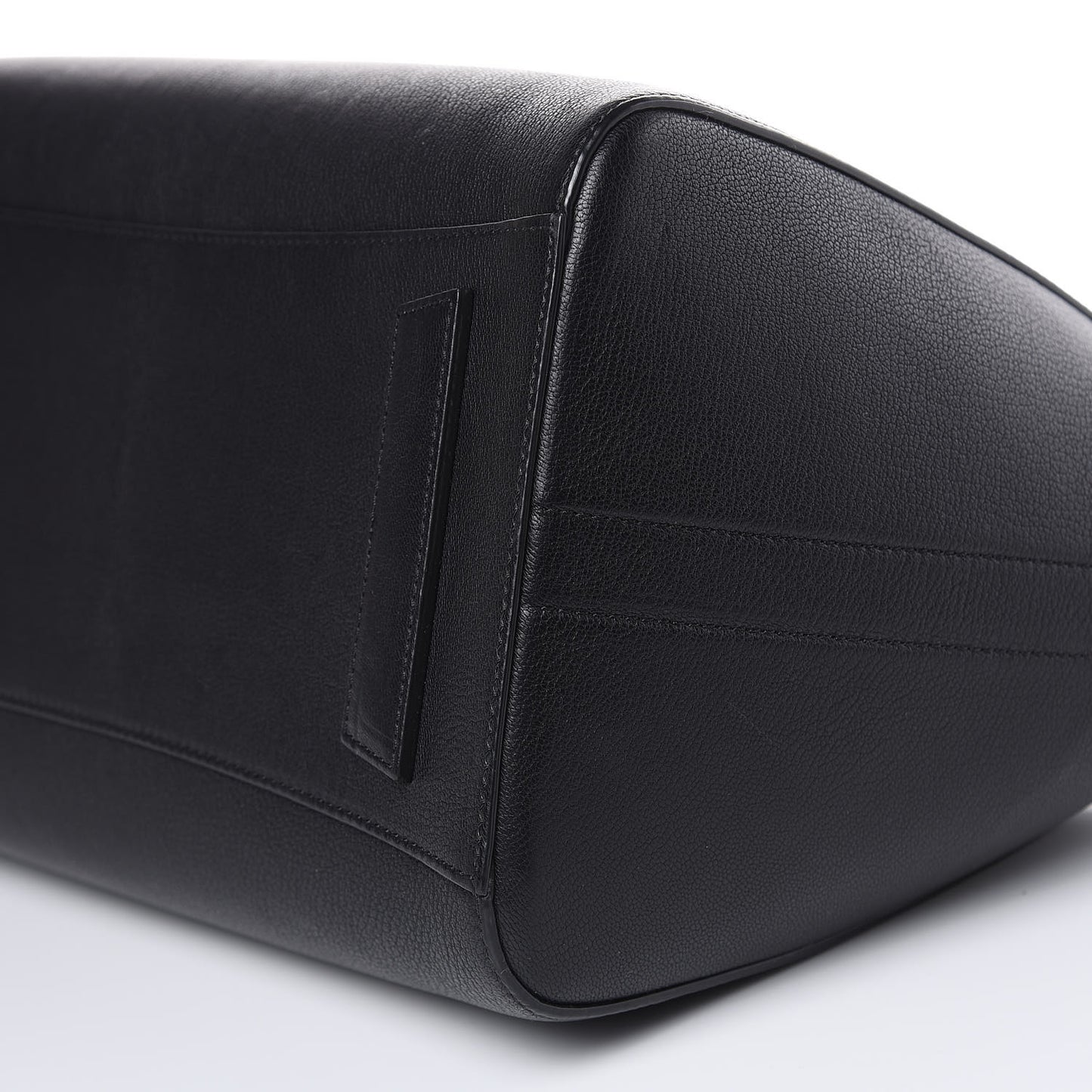 Sugar Goatskin Medium Antigona Black