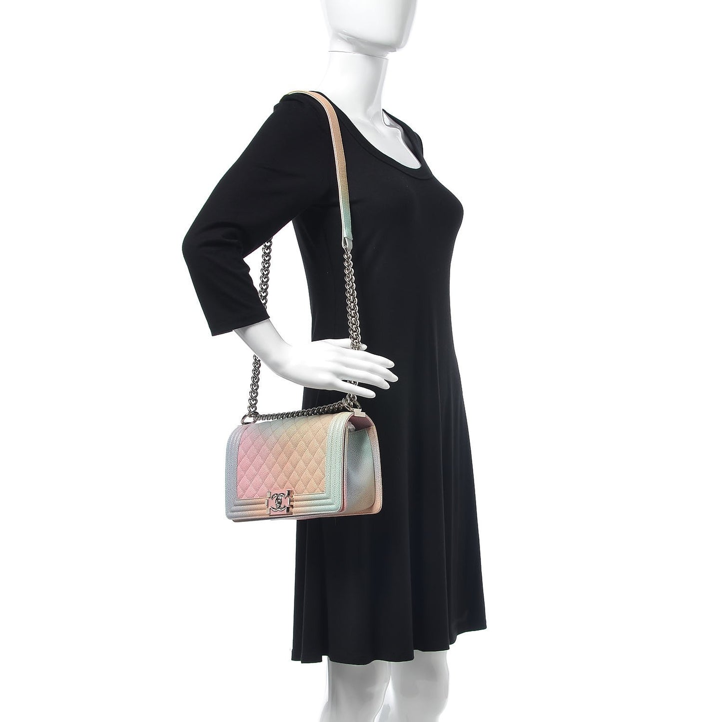 Caviar Quilted Medium Rainbow Boy Flap Multicolor