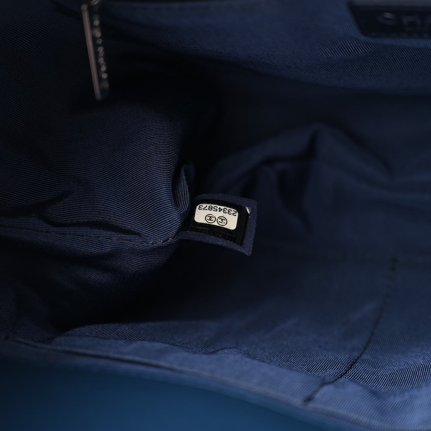 Lambskin Quilted Medium Urban Delight Tote Blue