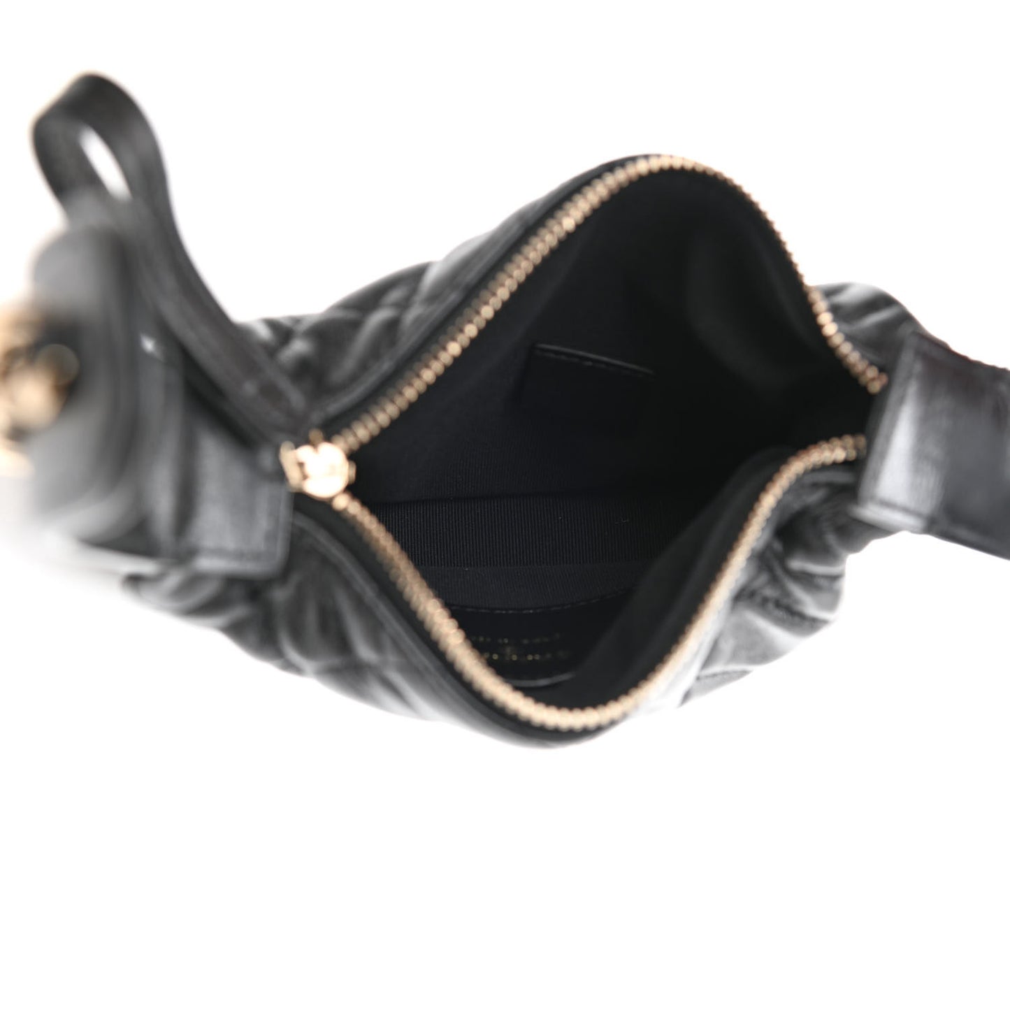 Quilted Chain Around Pouch Black