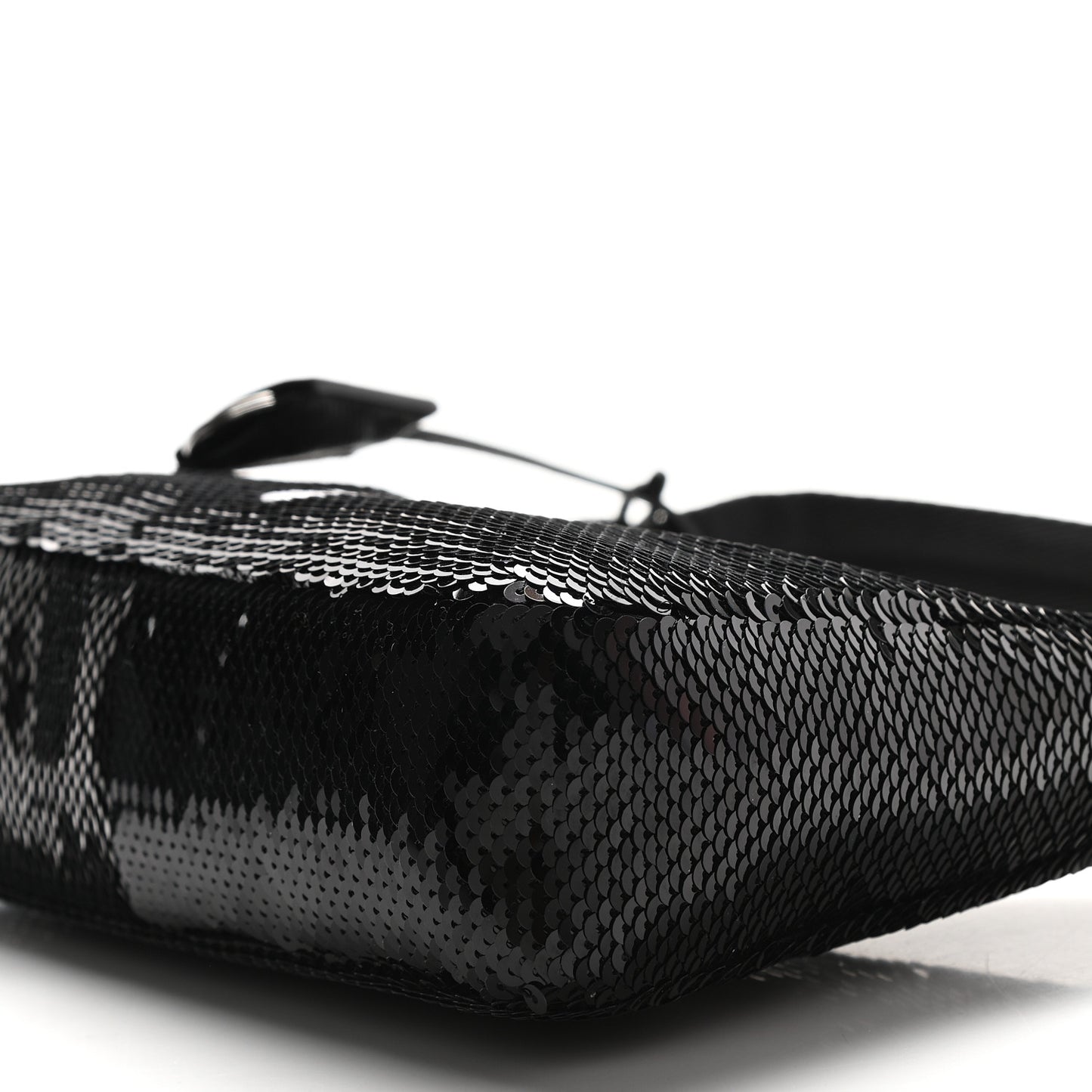 Paillettes Sequin Mini Re-Edition 2000 Bag Black White