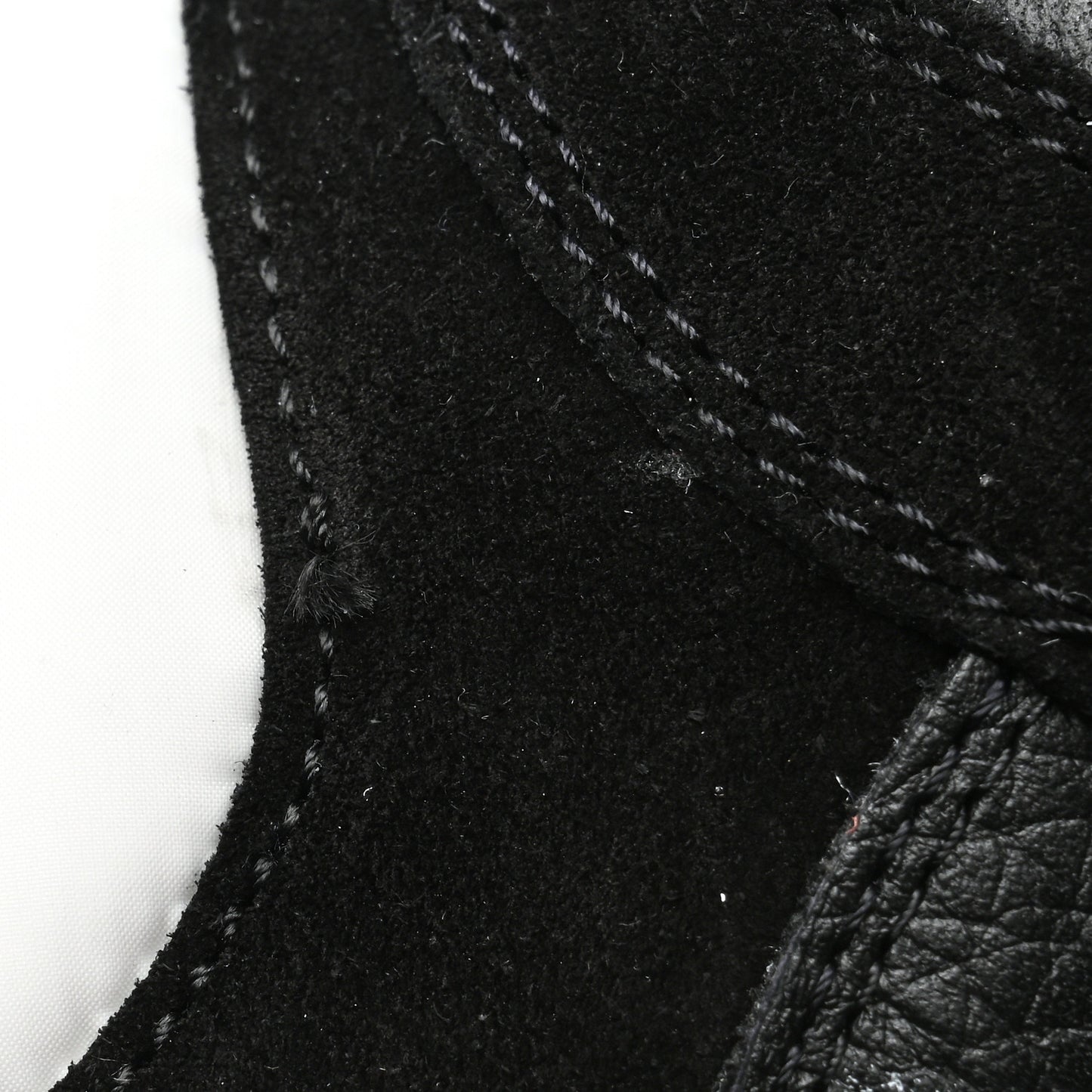Mesh Suede Grained Calfskin Womens CC Sneakers 39.5 Black White