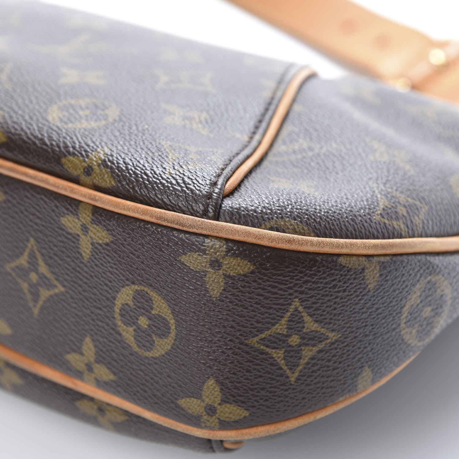 Louis Vuitton Monogram Thames PM 11 of 15