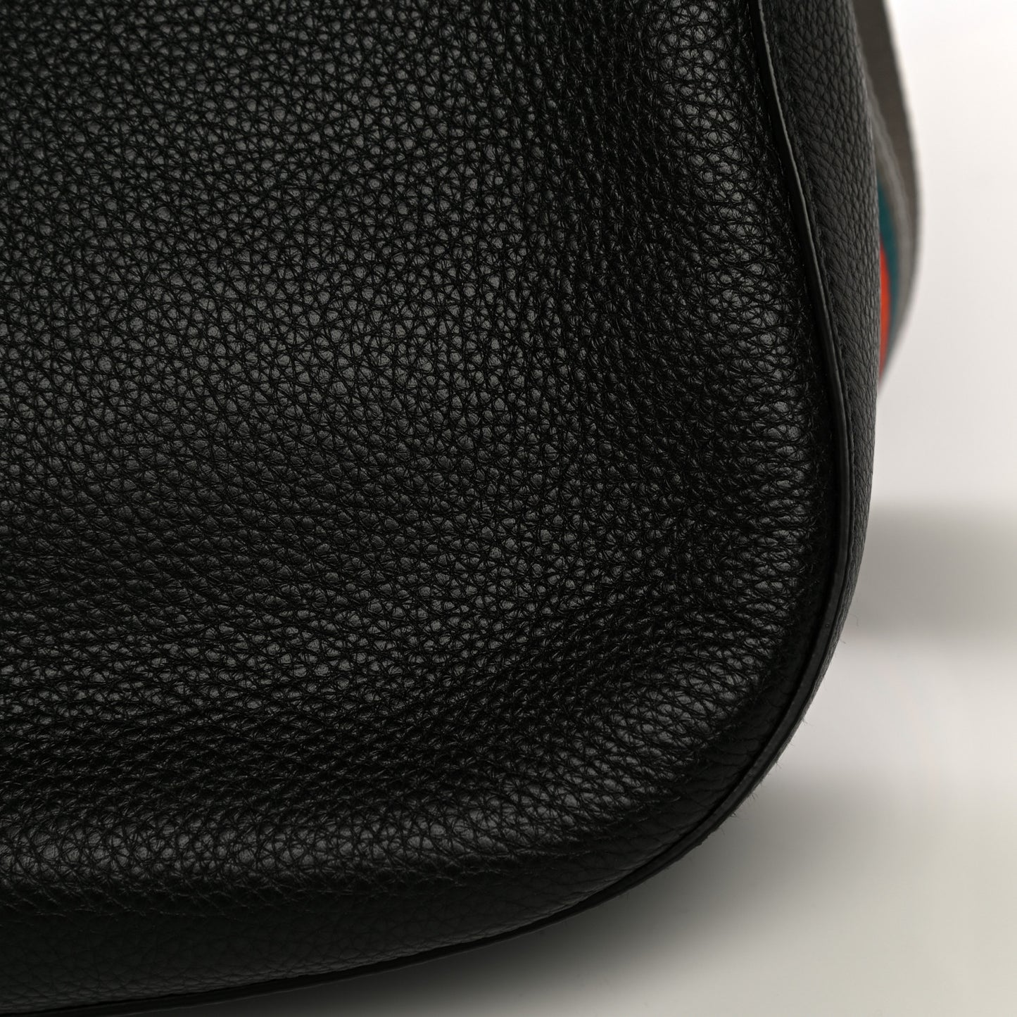 Vitello Phenix Zippered Messenger Hobo Black