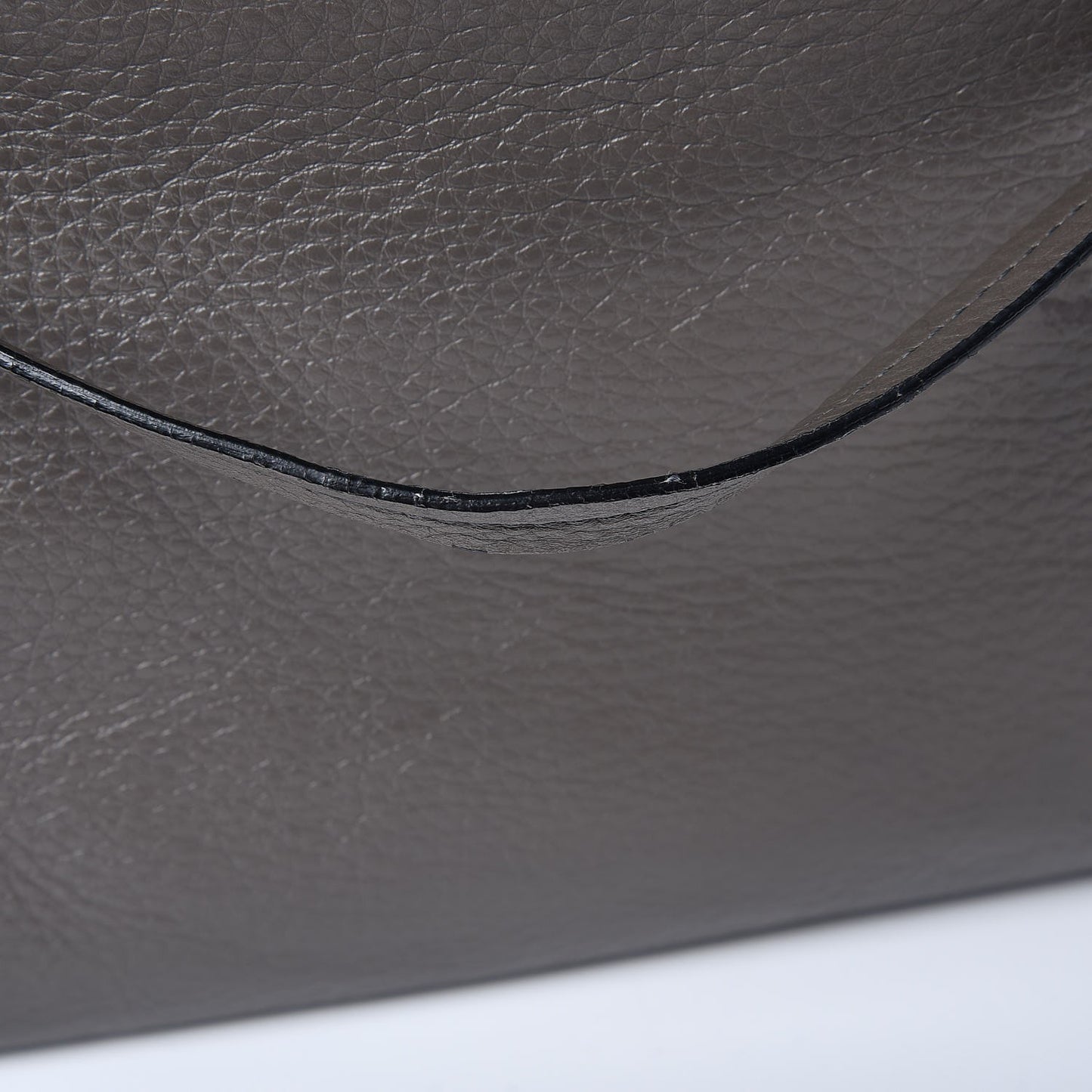 Grained Calfskin Sedgwick Medium Zipper Tote Graphite