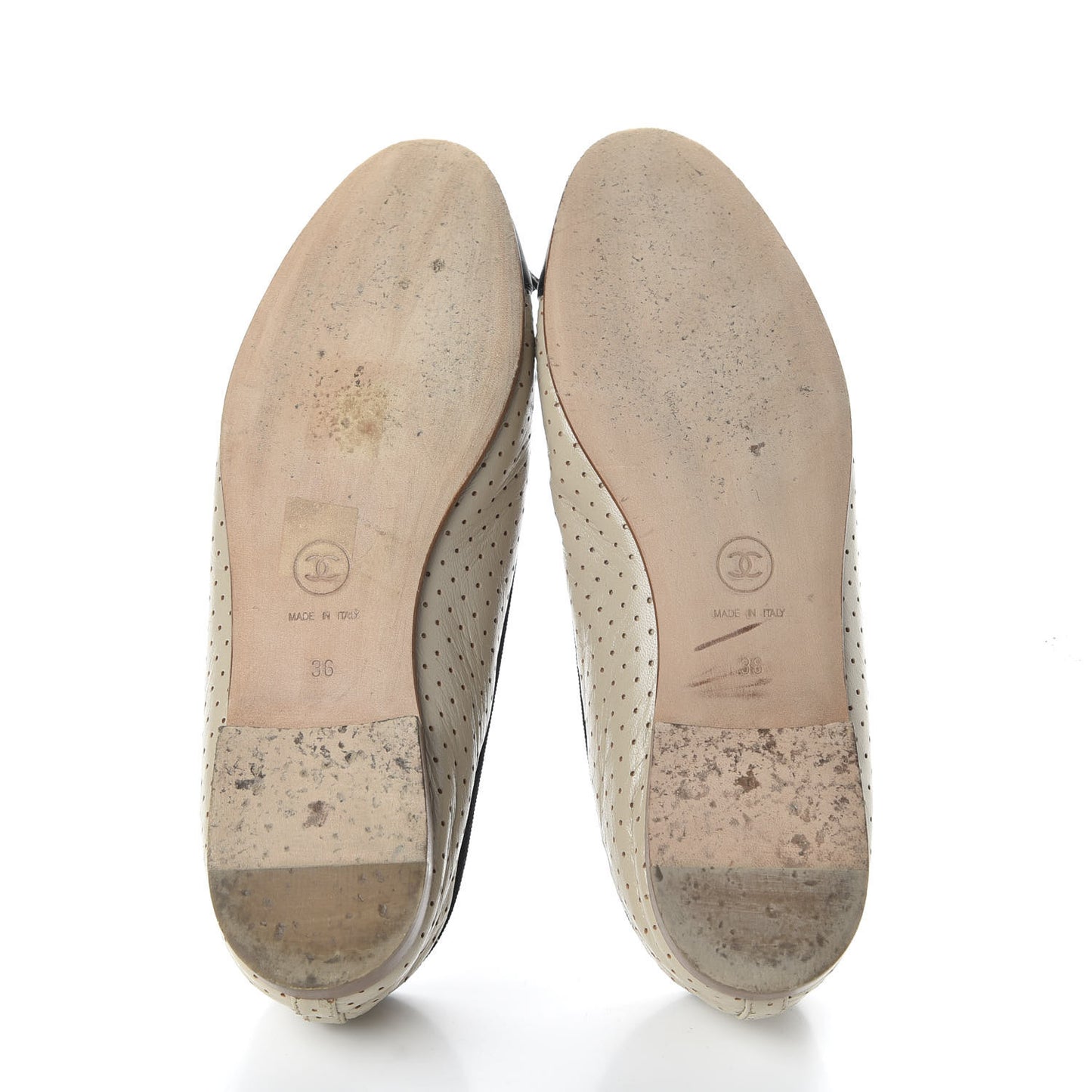 Lambskin Perforated Cap Toe Ballerina Flats 36 Beige Black