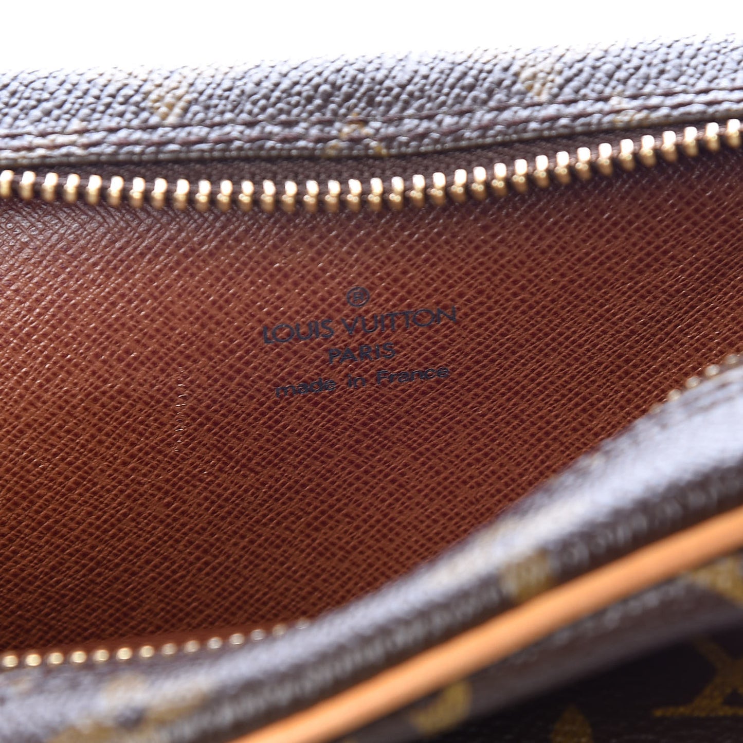 Monogram Amazone