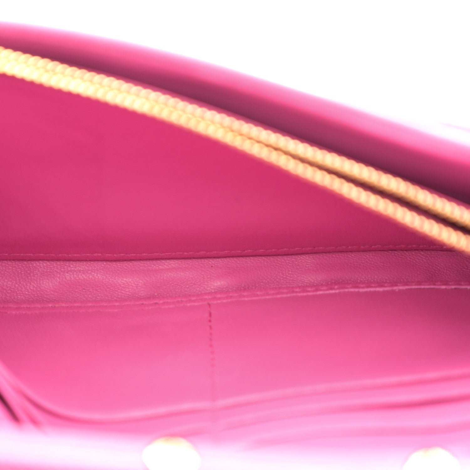 Miu Miu Nappa Matelasse Wallet On Chain Fuxia 5 of 10