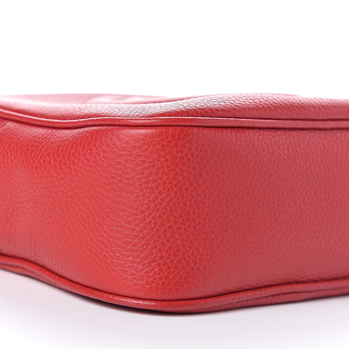 Pebbled Calfskin Small Soho Disco Bag Tabasco Red