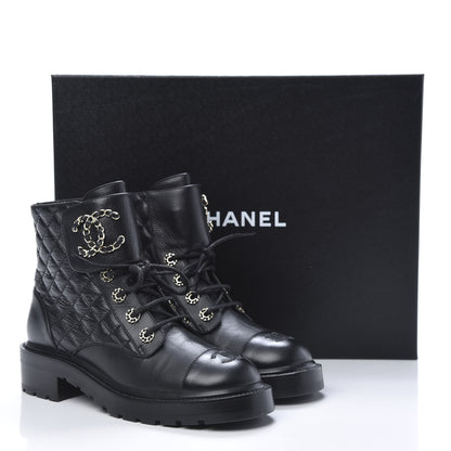 Chanel Shiny Goatskin Calfskin Quilted Lace Up Combat Boots 38.5 Black 9 of 9