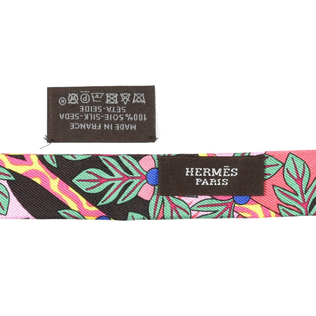 Hermes Silk La Source de Pegase Doll Twilly Ebene Rose Vif Jaune 3 of 3