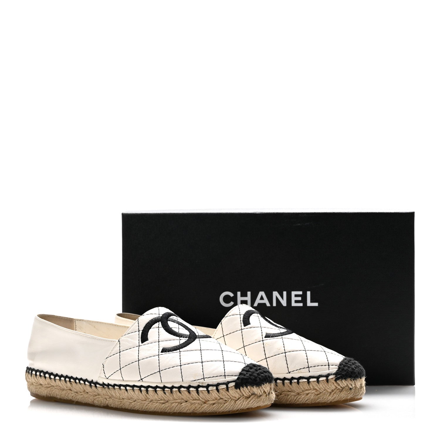 Chanel Lambskin Stitched CC Espadrilles 39 White Black 14 of 14