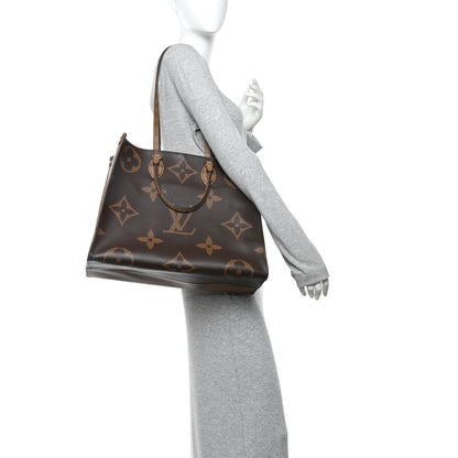 Louis Vuitton Reverse Monogram Giant Onthego GM 2 of 10
