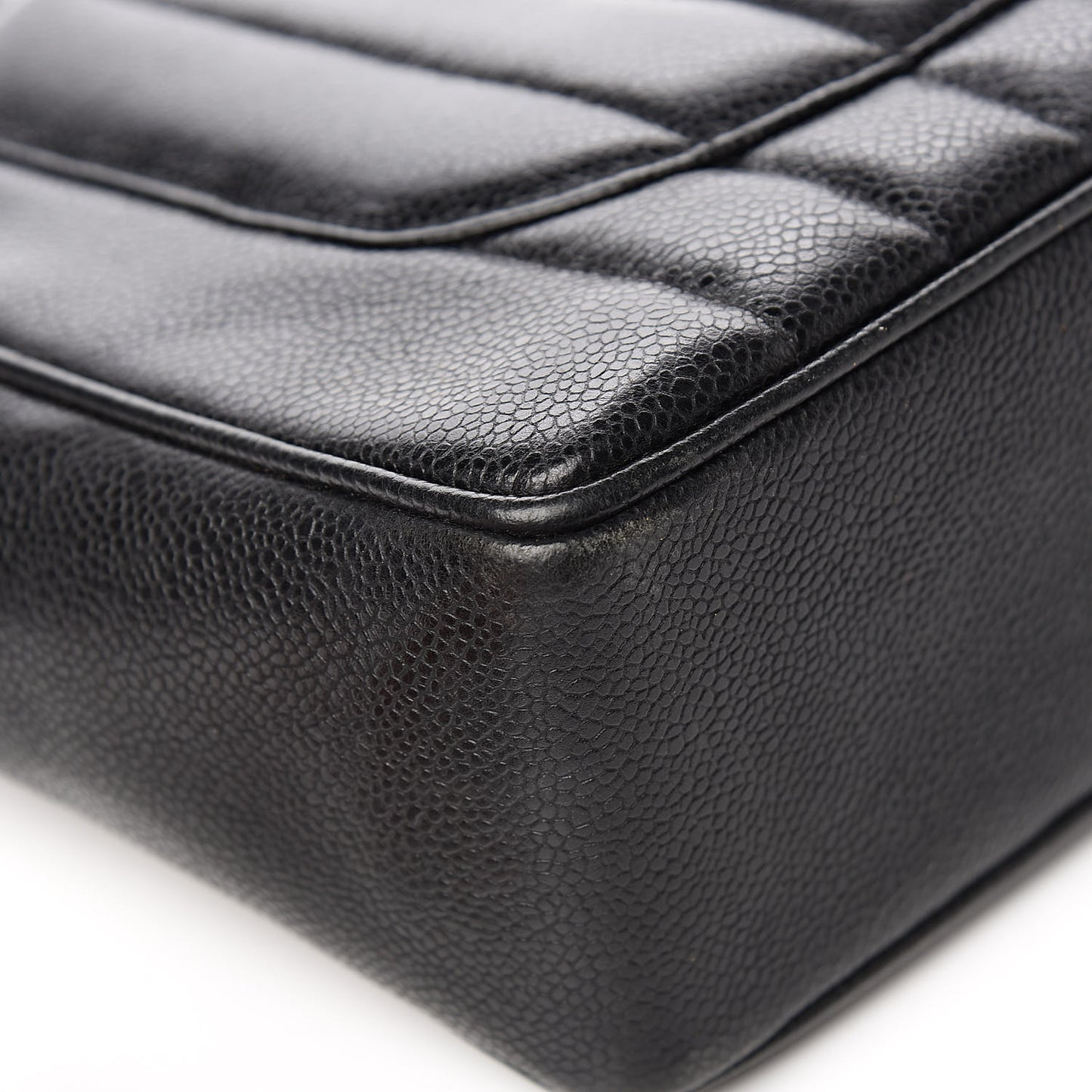 Caviar Vertical Quilted Jumbo Single Flap Black