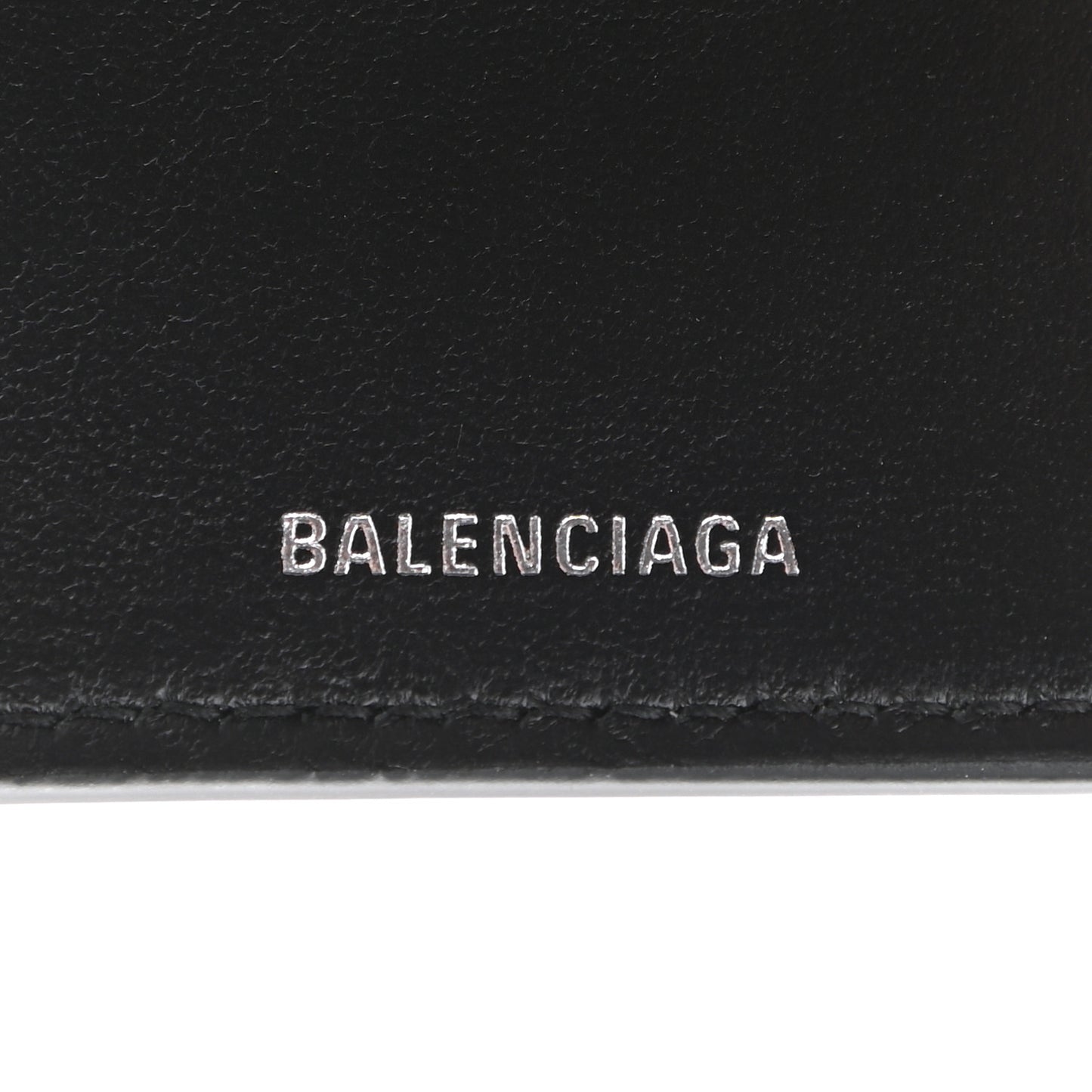 Shiny Calfskin Monochrome Crocodile Embossed Mini Hourglass Wallet on Chain Black
