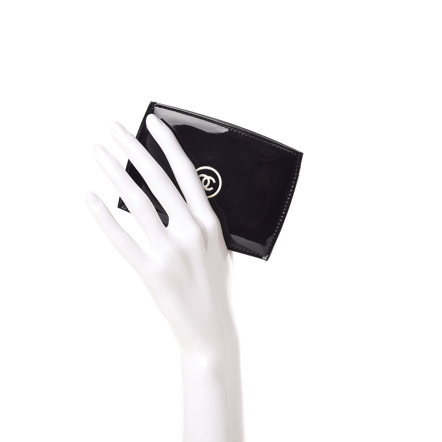 Chanel Patent CC Card Holder Black 2 of 9