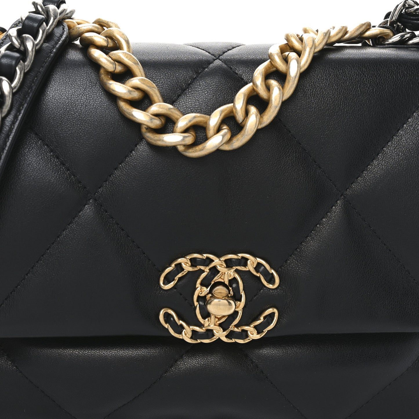 Lambskin Quilted Medium Chanel 19 Flap Black