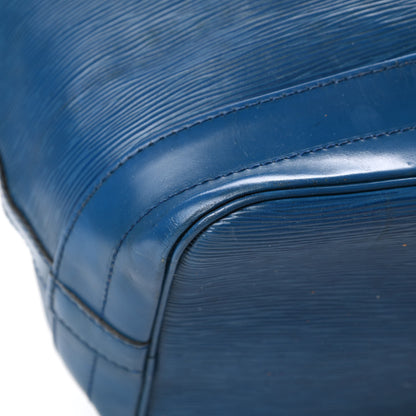 Louis Vuitton Epi Noe Toledo 12 of 17