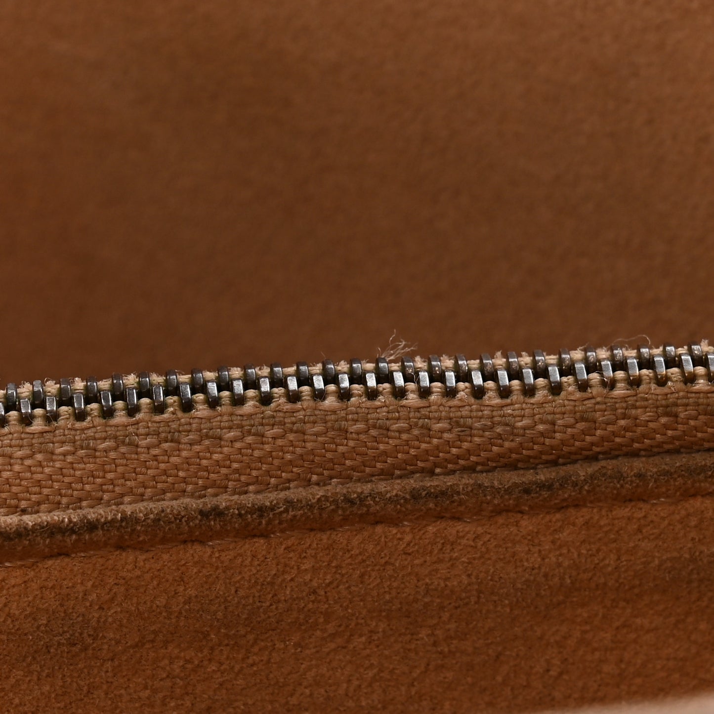 Monogram Flandrin Black