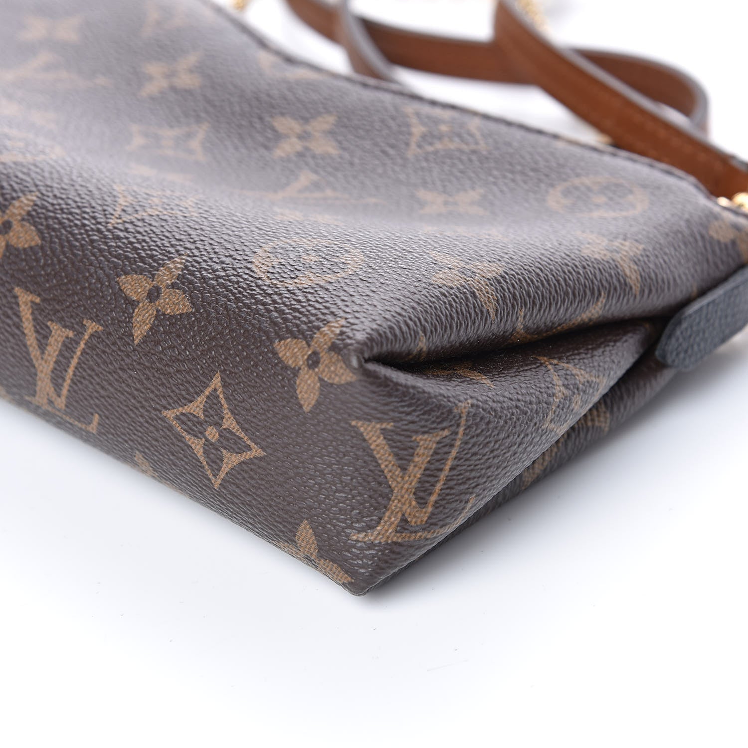 Louis Vuitton Monogram Pallas Clutch Black 8 of 9