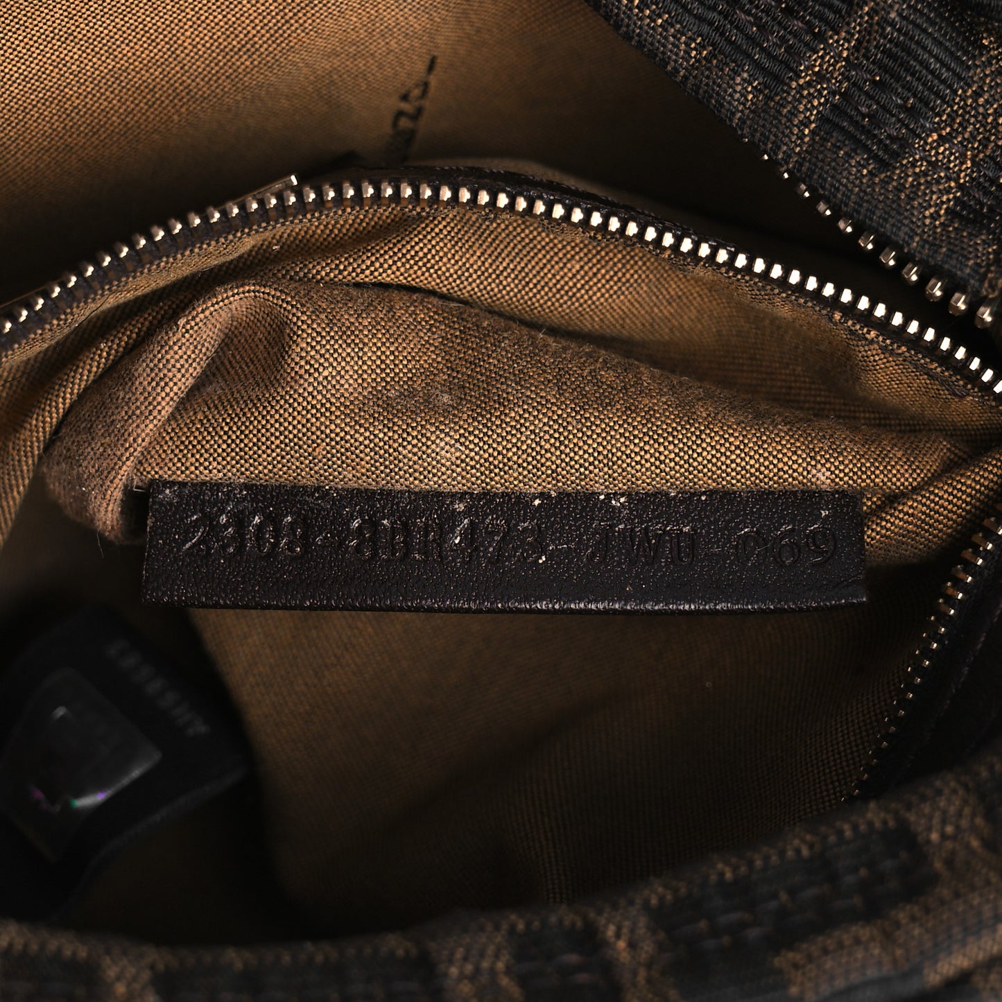 Zucca Small Chef Chain Hobo Tobacco