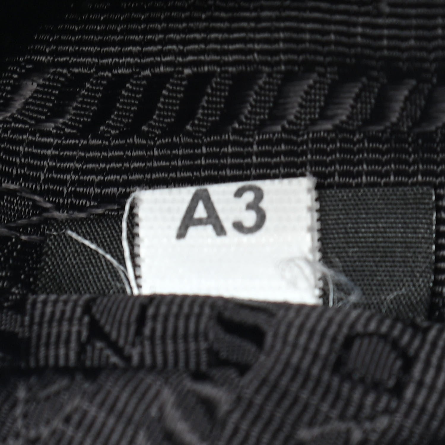 Prada Nylon Re-Edition 2005 Shoulder Bag Black 7 of 9